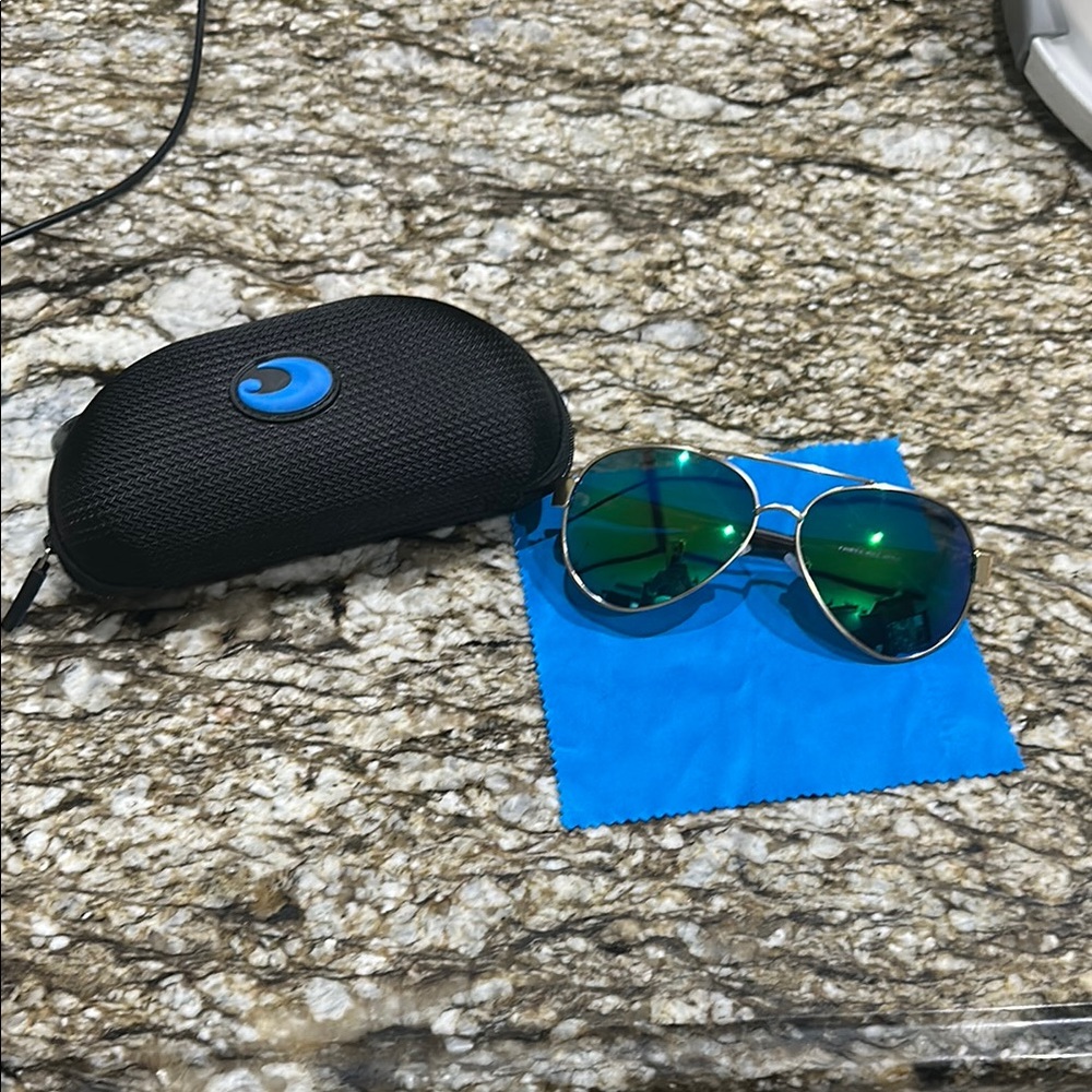 Costa Women's Sunglasses with Green Lenses